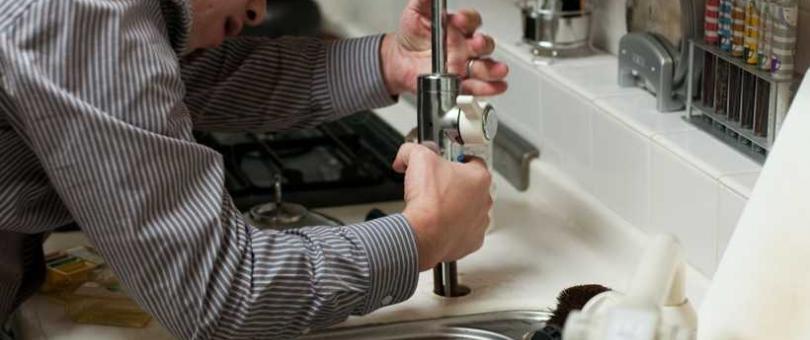 Professional Plumber Near You Why Hire a Professional Plumbing Service? Professional Plumber Near You