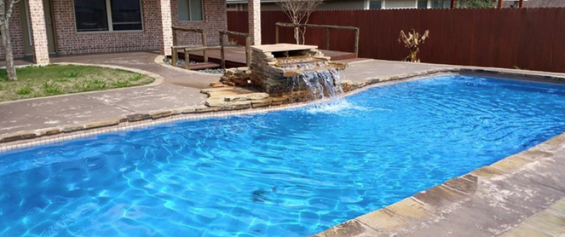 Looking for the Right Swimming Pool for Your Home? Here are Different Types to Choose From blog image