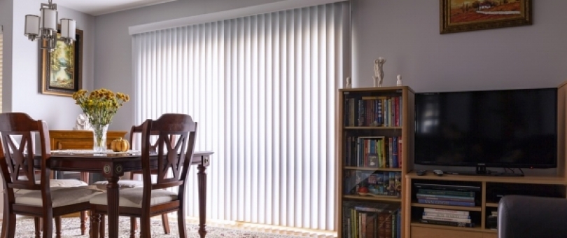 How To Clean Different Types of Blinds? blog image