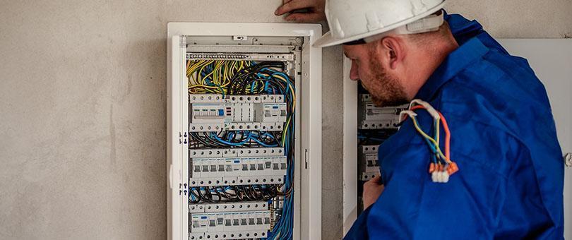 electrical inspection 0 Why is Electrical Inspection Essential Before Buying a Home? Electricians Near Me
