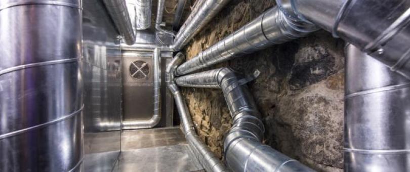 Essential HVAC Maintenance Tasks For Fall blog image