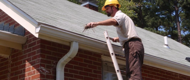 7 Major Factors That Affect Gutter Cleaning Prices blog image