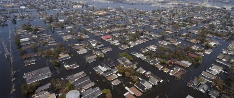 Learn how to start flood clean-up and water damage restoration blog image