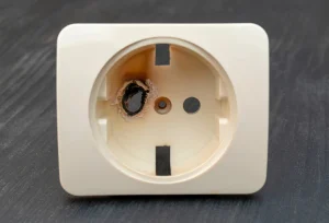 burnt outlet Electrical Emergency: How To Spot It And What To Do About It burnt outlet